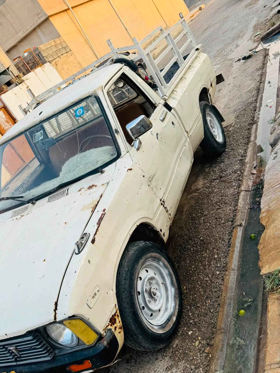بكم 80 البيع كير محرك شرط شاصي جديد سياره جاهزه ما عايزها برغي حته هزه جديد رقم كامل السعر 13 وبيها مجال المكان الحويجه /‭***********‬
