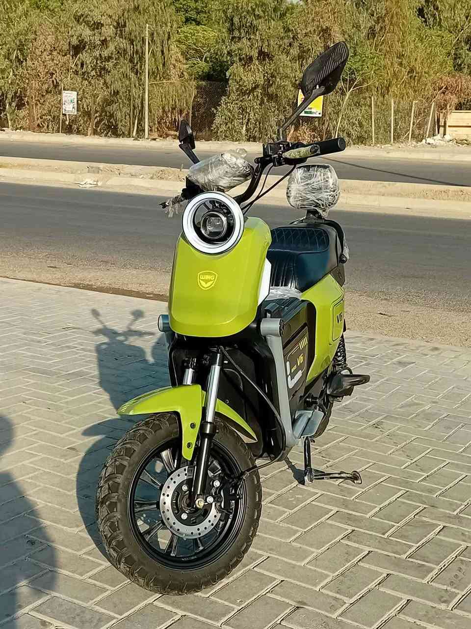 السلام عليكم 
دراجه شحن v6
5بطاريات
دراجه ماشيه شي قليل 
العنوان بغداد البياع شارع قطر الندى 

***********
