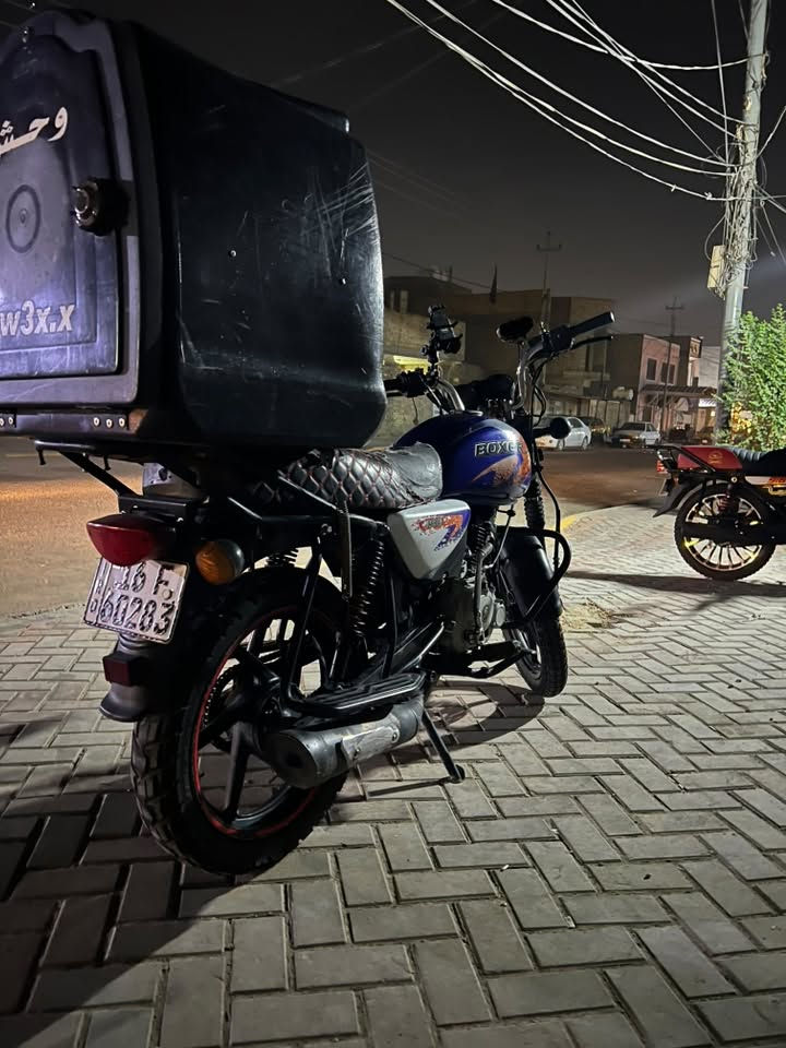 السلام عليكم
اخوان بوكسر سنوية ورقم 
ب 1150 وبيه مجال 
مكينة تخبل ناعمة ونشطة تجي وتشوف وتجرب 
تفاصيل خاص . 
واتساب ***********
