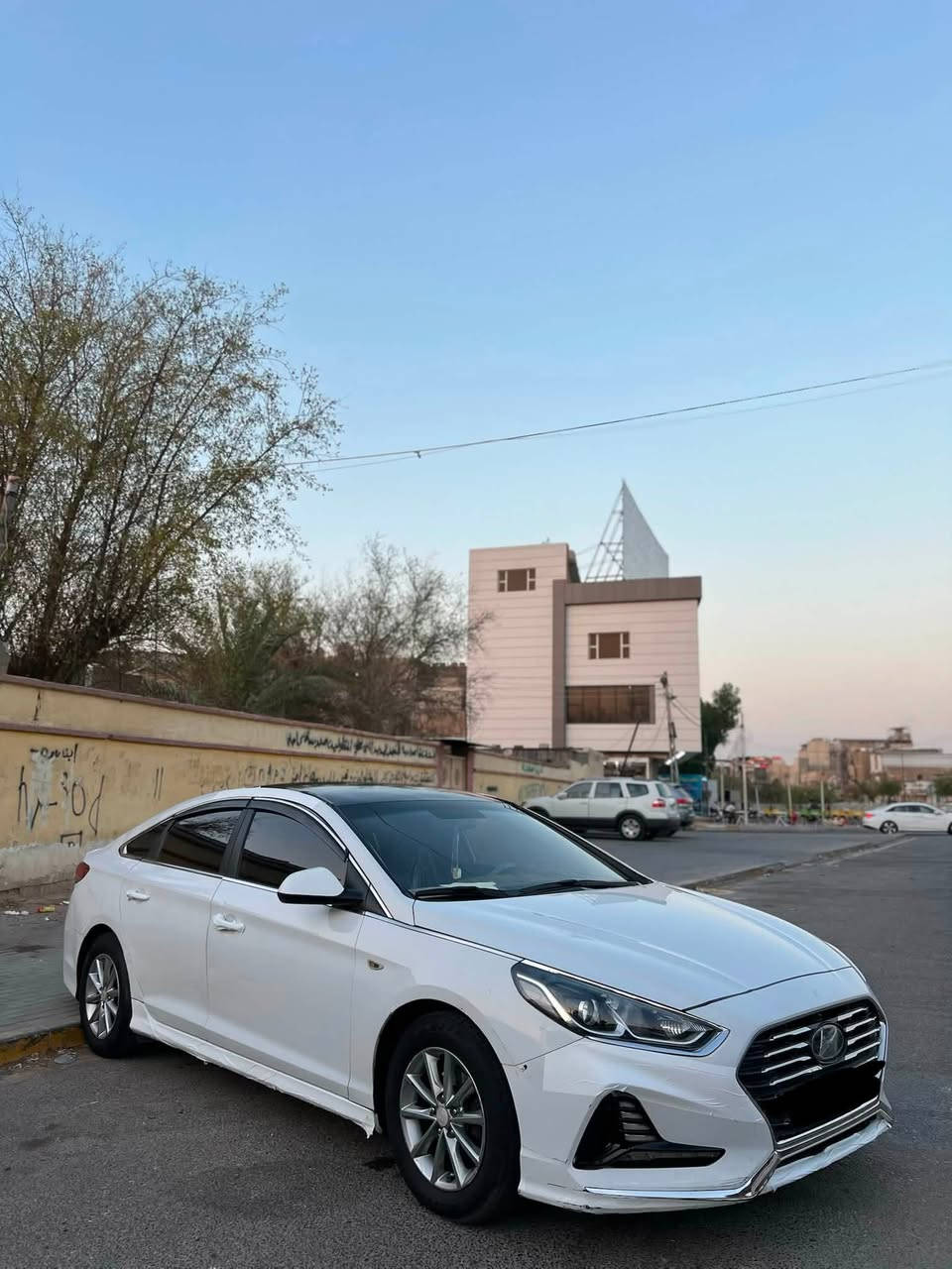 SONATA 2019 📍📍📍
للبيع سوناتا 2019  ادوات ادوات اودات ✅
بانزين بانزين بانزين ✅
مكينه 2000 دوش✅
گير AT ✅
ارقام + سنويه+هزه طبق الاصل✅
شاشه أندرويد ✅
مرايات قلاب✅
اشاير ترحيب✅
كصه جنطه ✅
كشنات جلد ✅
تحكم ستيرن ✅
تبريد تدفئه قطعتين  ✅
شاشه أندرويد اصليه ✅
كامره خلفيه ✅
حساسات امامي خلفي ✅
تبريد كشنات ✅
ماشيه 90 KM ✅
حداديه 100‎%‎✅
كهربائيات كلها شغاله ✅
زنون عالي ناصي اصلي كلش قوي ✅
مكينه كير كفاله ✅
السعر64 وبيها مجال 
***********
