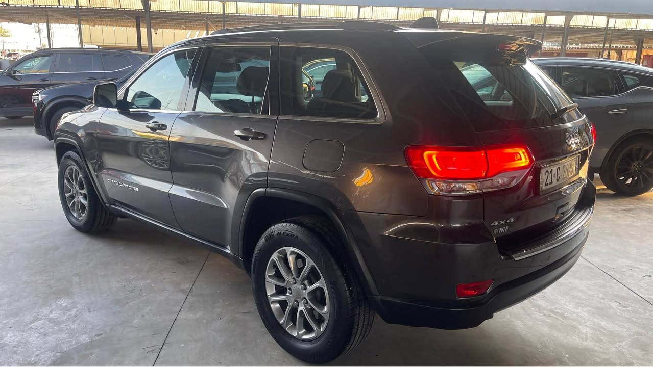‎‏jeep grand cherokee
 2015 
‎‏‎ دەبڵ ئەكسل
‎‏‎ سێ مۆدی لێ خوڕێن 
‎‏(Eco-normal-sport)
‎‏‎ كوشنی کارەبای 
‎‏‎شاشه گەورە
زۆرمواسەفاتی دیکەبێ 
بێ بۆیاخە 

***********

السلام عليكم 
Jeep grand cherokee
‎جيب كراند شيروكي ٢٠١٥ ///
سعر ١٨٥ ورقه 
 فوريل ويل 4X4
تشغيل عن بعد 

حساس خلفي 

كامره دواره

سستم صوت كامل
تدفئه كشنات

قطعتين تبريد

لايت زنون عالي /ناصي /

و بقيه المواصفات المعروفه  

بدون  صبخ السليمانية, العراق

