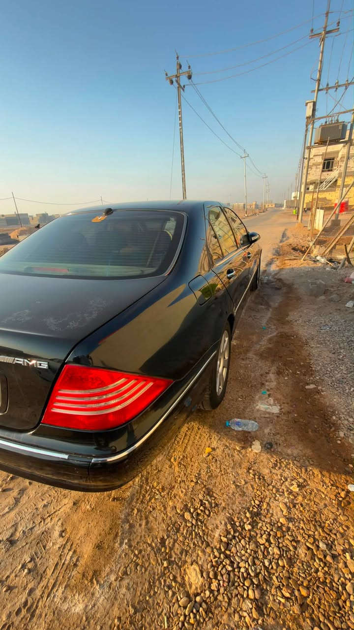 السلام عليكم ..للبيع او المراوس .مارسدس غواصة موديل 2005  خليجي حجم 500 محرك V8  دواخل جلد بيجي .السيارة عليها ادامة كاملة .مانقاصها شي .كمبريسر جديد .راديتر تبريد ومحرك جديد .رولات وقايش جديد .حدادة جوبلسات دسكات تخم تاير .نوزلات بلكات فيت بم وفلتر لايتات LED .جاهزه من كل النواحي .بيها باب السايق تبديل بسبب حادث ستوته نفس اللون .وصبغ فقط الچاملغ الخلفي اليمين .السنوية تنتهي 2029 -رقم سليمانيه .جاهزه للتحويل باي وقت .السعر145 وبيها مجال للاستفسار.***********. مكان السيارة البصرة
