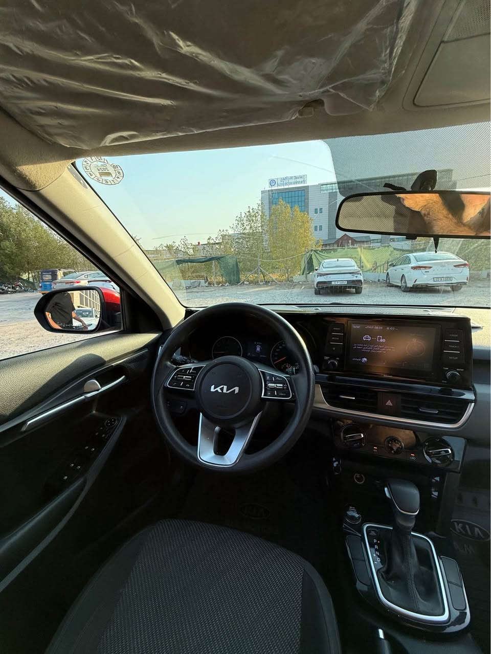 كيا ستلوس.                                                                 موديل 2023
ماشيه 36
السياره خليجيه
العنوان البصره الجزائر 
السعر140
للاتصال*********** البصرة, العراق
