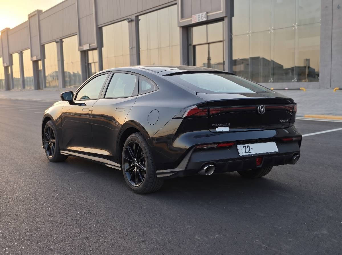 چانگان یونی ڤی ٢٠٢٤ (Changan UNI-V 2024)
ڕەنگ: نیلی تۆخ
​مواسەفات: فوول مواسەفات
​شاشە و کۆنترۆڵ: شاشە گەورە، گێچ ئەلیکترۆنی، گێڕ ئەلیکترۆنی
​کوشین و سەقف: پانۆراما، کوشین جلد، کوشین سارد
​سیستەمی سەلامەتی: کامێرای ٣٦٠ پلە، ڕاداری پێشەوە
​گەڕەنتی: زەمانی شەریکەی البخیت ٤ ساڵی ماوە
​حاڵەتی لاشە: بە شەرت بێ بۆیاخ ، بێ ساردەکوت
​شوێن: هەولێر
​نرخ: 150
​ژمارەی پەیوەندی: *********** أربيل, العراق
