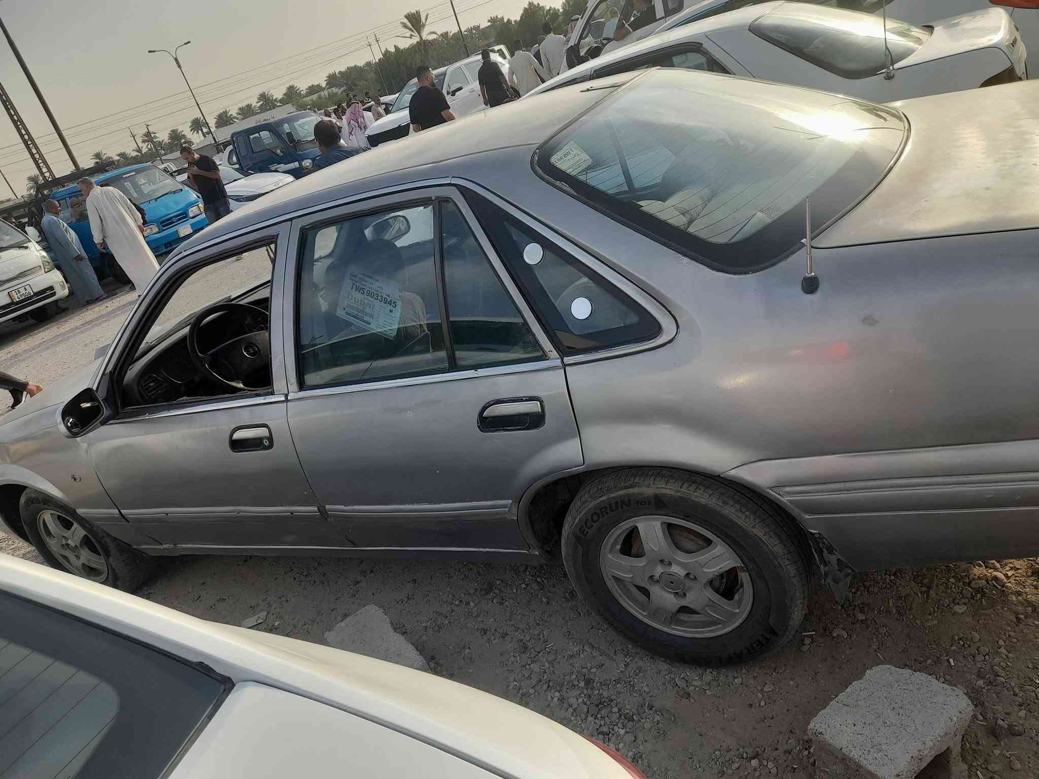 السلام عليكم
♦️ابرنس فراشه موديل1996
♦️رقم بغداد    رقم جديد   تحويل ثاني يوم 
♦️كير اوتماتيك 
♦️محرك زين 

دواخل الغرفه جديده 
♦️كهربائيات كلها شغاله 

♦️تخم تاير جديد 

      
          السياره 
🔔 السعر٣٥ وبيهة مجال 
♦️مكان السيارة  واسط  قضاء الصويره

ملاحظ  اني مكلف بل نشر / *********** / رقم خالي صاحب سياره وبسمه تحويل ثاني يوم
