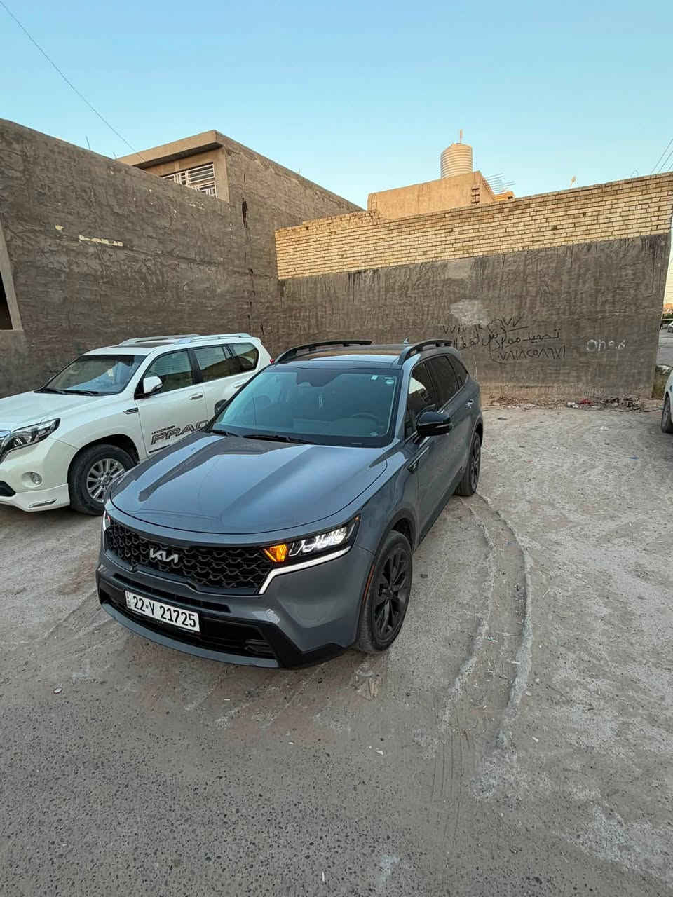 سلام عليكم سورنتو وارد أمريكي للبيع ٢٠٢٣كلين عده الدعامية  الخلفية مبدلة وبار بالصندوق والسونار مرفق بالصور ماشية ٢٥الف فول مواصفات Sمكان السيارة الدورة وكالة والتحويل بأسم المشتري بيه كتاب تضليل بالسنوية للاستفسار ***********
