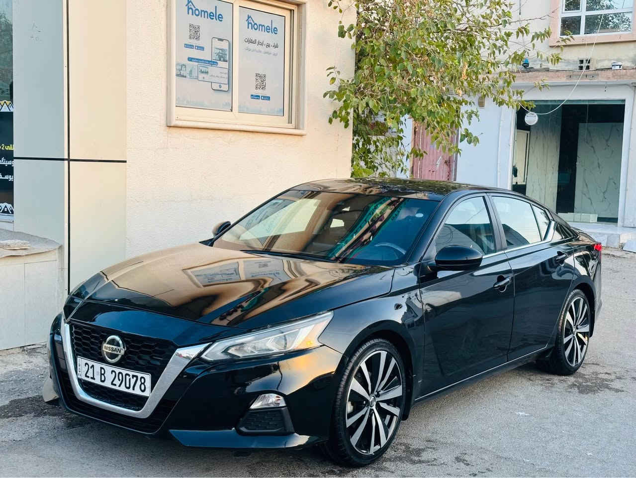 Nissan Altima 2022 SR
نیسان التیما ٢٠٢٢ SR
دووپارچە و پەلەیە بۆیاخ 
گێرو مەکینەی بەشەرت نەکراوەتەوە
٥٨ هەزار ڕۆشتوە
سەنەوەی تازەیە تا ٢٠٢٩ بەناو خۆمەوەویە 
سعری / ١٢٤$
                                                            *********** Singapore
