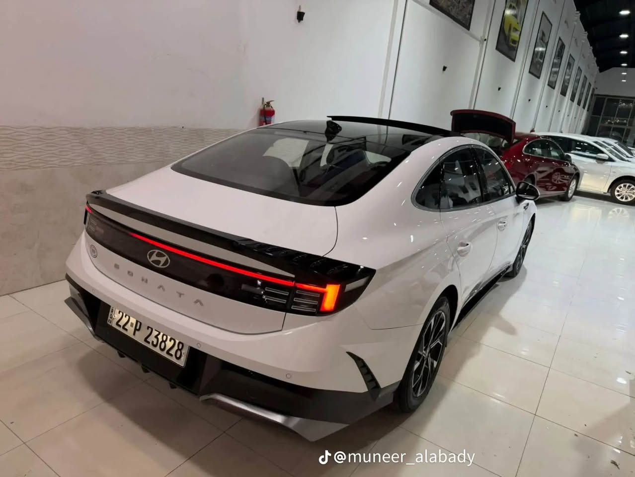 🚗 هونداي سوناتا 2024 – كوري أصلي 🇰🇷
✅ محرك بنزين 2000 سي سي
✅ فل مواصفات
✅ رقم أربيل
✅ السيارات متوفرة في البصرة
📌 للبيع فقط
 كفاله عامه
السعر 225$
العدد المتبقي: سيارتان فقط
📞 للتواصل والاستفسار:وات ساب
***********
منير العبادي

محمد العبادي 
الاتصال ***********

