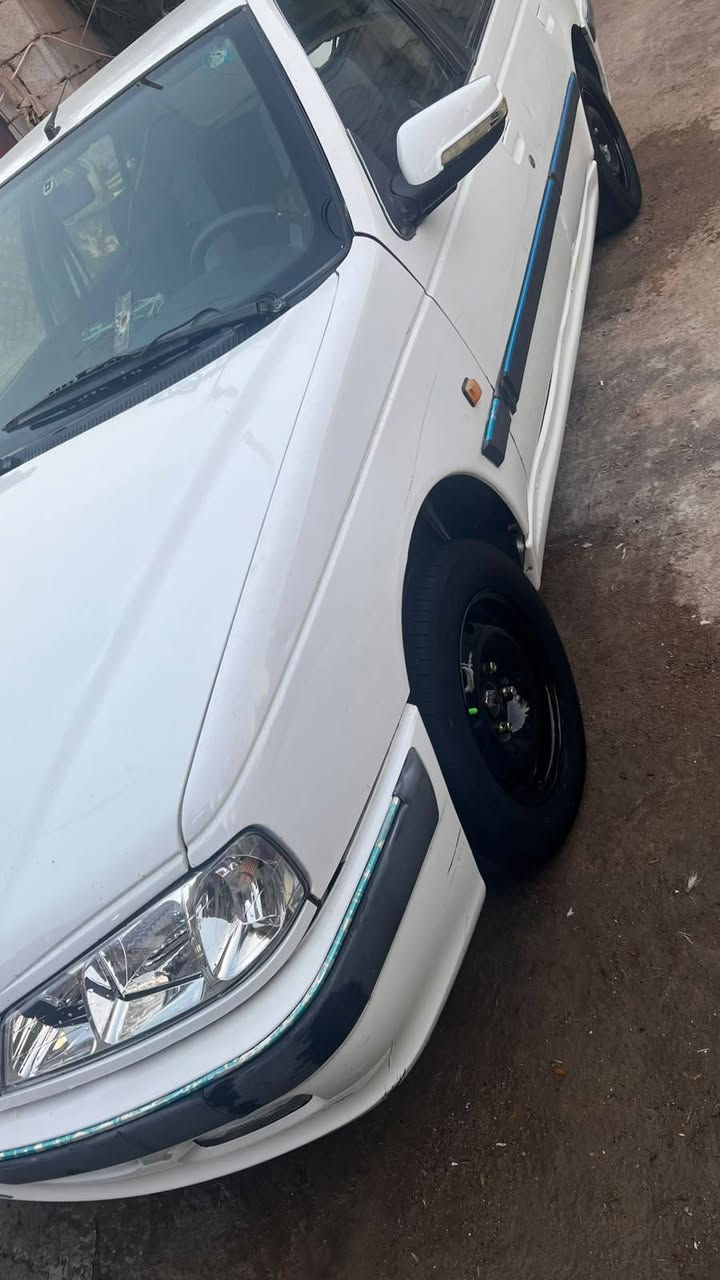 سلام عليكم بيجو بارص موديل 12 سياره جاهزه من كلشي مكينه وكير وتبريد وحداديه كهربائيات كله شغاله تخم تاير مكفوله من الضربه ولتبديل فقط بيه اثر زنجار ومعمرينه سنويه ال٢٨ شرط التحويل المكان البصره شارع بغداد السعر 35 وبيه مجال الهاتف ***********
