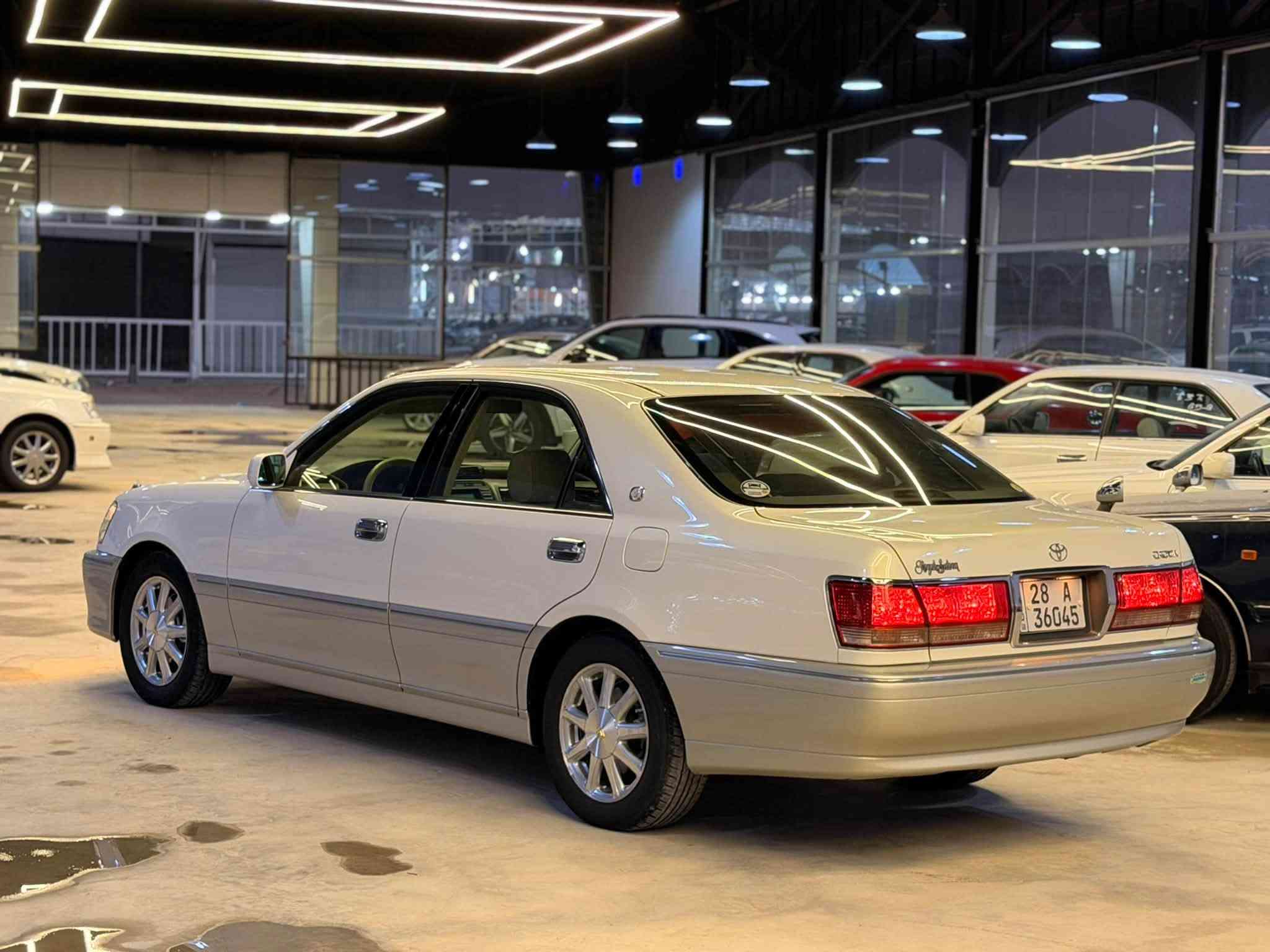 TOYOTA CROWN ROYAL SALON 👑
للبيع تويوتا كراون 2002.
اللون           ابيض محجل   😊.

❗️فقط للذواقة لليدور جديد وزيرو واصولي وكفاله عامه.

رقم نجف .  تسجيل جديد قرار. 102. شرط المداور ثاني يوم سنويه نافذه لغاية 2031  وستوها صاعده هزه جديده شرط ثاني يوم بأسم المشتري وشرط اسجلت بفترة قرار 102. 
مكفوله كفاله عامه عراق ويابان  من كص وضربه ونقل جثه وصبغ  ورسميات والاصوليات والغرامات.
المواصفات 👇.
دكم.
كرستال. خضراوي 
مكينتها ديفور الجبير 
ويل نجمه ابيضّ اصلي.
كشنات كهرباء.
برده خلفيه كهرباء اصليه.
مري كهرباء+هيتر♨️.
تبريد ثلج ❄️+سبلت متحرك.
داخل بيجي  مطعم بصاج.
شاشه كرستال ترحيب.
لايتات كرستال زنون اصل.
بگ لايتات كرستال لد.
ستيران كهربائي 
كامره خلفيه دوار.
سستم نياكل متكامل. اصلي 
تخم تاير +حداديه جديده اسفنجه.
غراض مال جنطه كامله.
والسياره ماعايزه برغي كامله على اخر حبايه.
والسياره بالواقع اجمل من الصور بهواي.📷
العنوان🏡ألنجف الأشرف.
السعر💵. 163.  وبيها مجال قليل جداً جداً.
للأستفسار 📞📲 ***********.  ليث حازم.  
رجاءً اذا ماعجبك السعر او مو شراي اعگب المنشور او تعلق تعليق حلو يدل على اخلاقك الراقيه وكلشي اكو بالسوگ.
