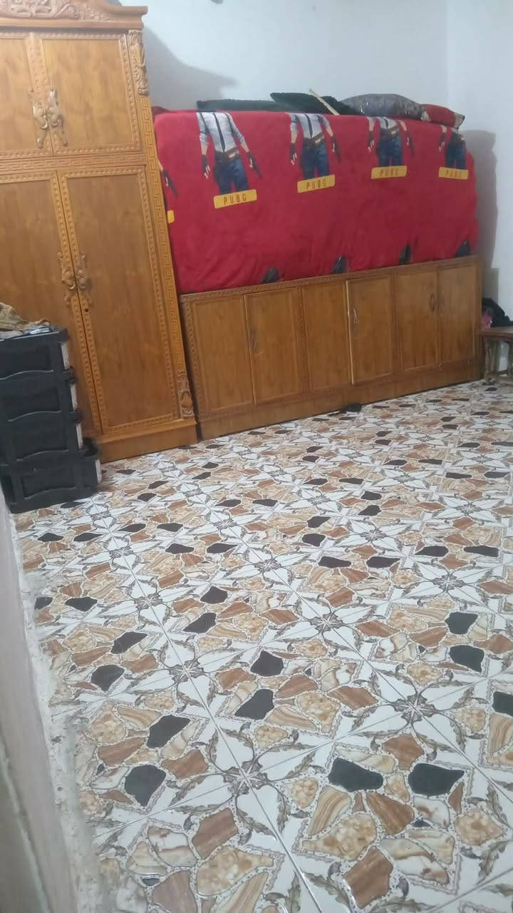 السلام عليكم ورحمة الله 
دار للبيع طابو صرف حر المساحه ٢٠٠ متر 
طابق واحد 
العنوان الفلاحيه شارع 30 خلف صيدلية مروة علي 
يحتوي على غرفتين نوم ومطبخ وصاله واستقبال وصحيات داخليه و خارجيه 
للاستفسار الاتصال على الرقم أدناه
***********
