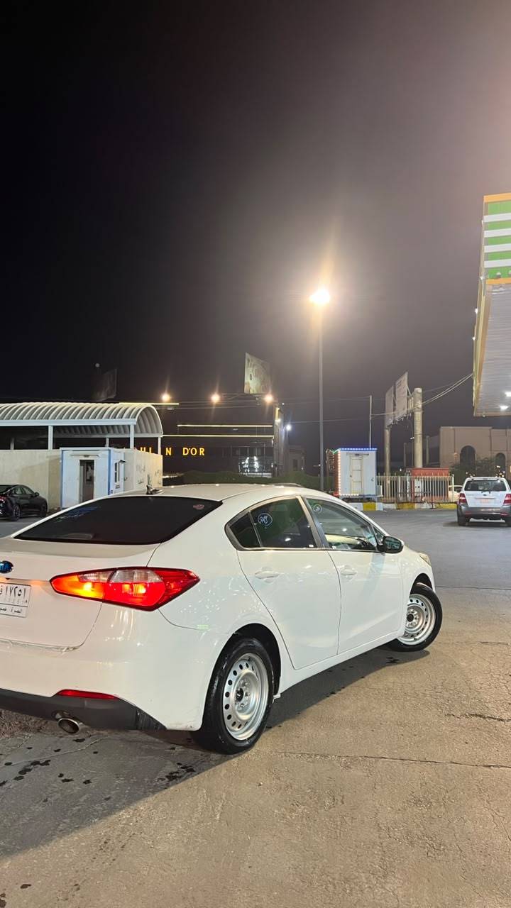 سيراتو • ٢٠١٤ • ١٦٠٠