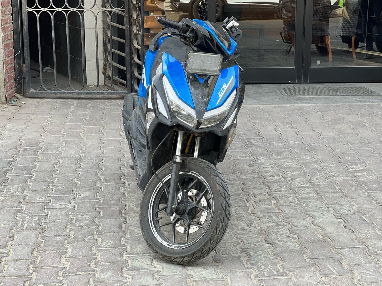 Gts150cc مكينه مكفوله الدراجه كبل للشارع مناقصه شي بس ترتيب للكفر