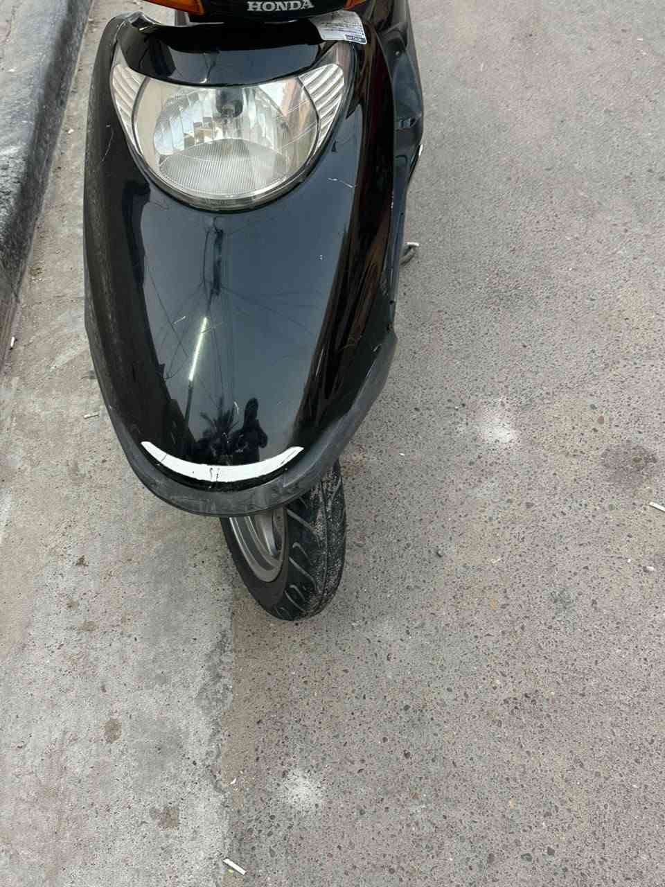 سلام عليكم كامله مكمله لا نضوح ولا تنقيص ولا تبخير مكينه حلوه لايت عالي ناصي اشاير كهربائيات كلها شغاله نكره سلف نص هندر اسعر 350 وبيها مجال حك اجيه مكاني بغداد غزاليه رقمي للتواصل واتساب ***********
