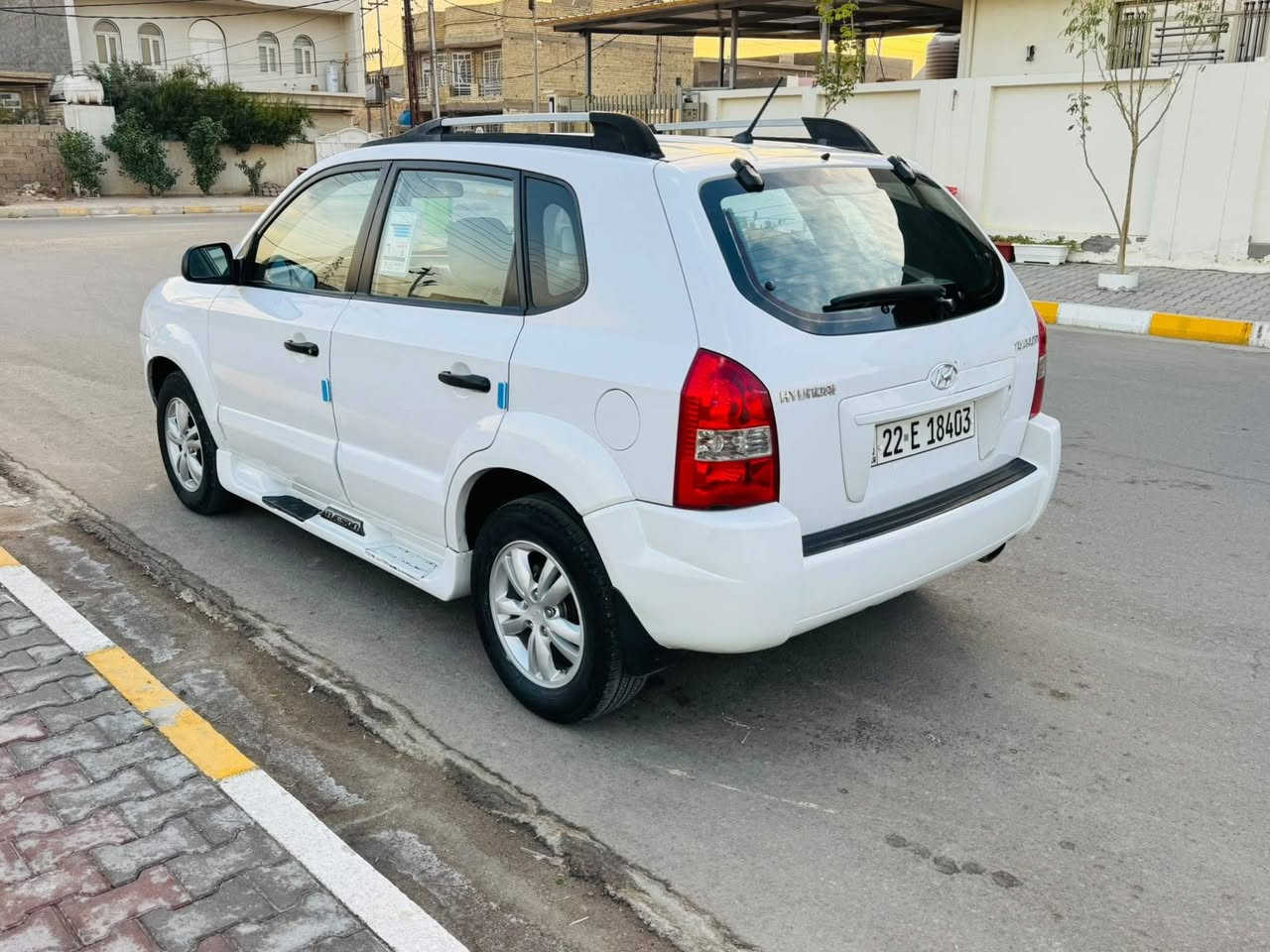 توسان • ٢٠١٠ • مكينة ٢٠٠٠