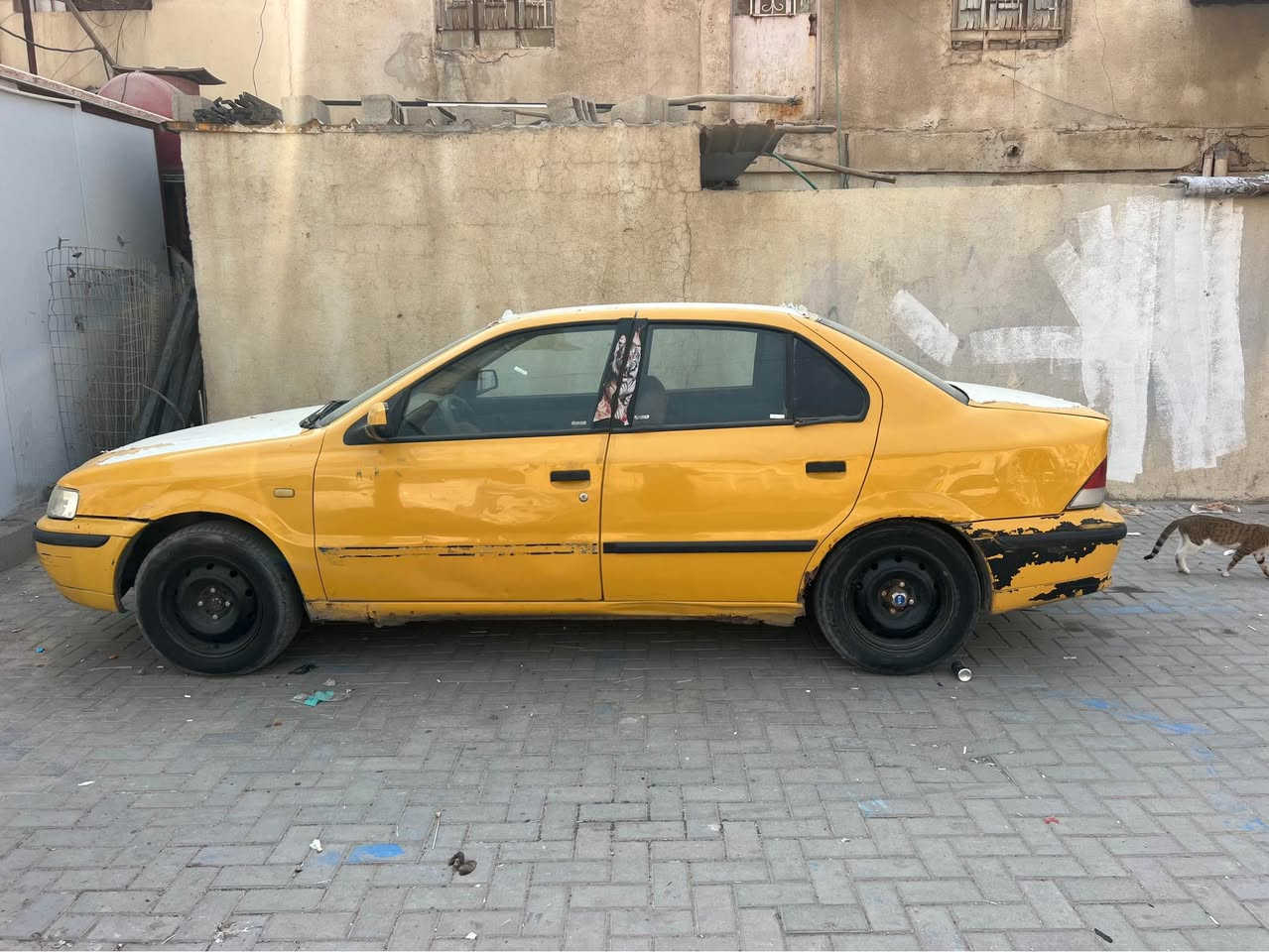 سمند ٢٠١١ • رقم احمر • ما بيها حادث