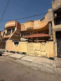 حي السرالة الثانية • ١٣٧م • ٥ غرف