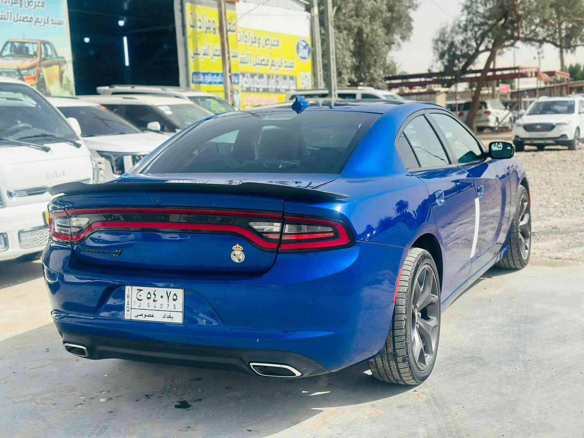اللهم صلي على محمد وآل محمد
جارجر موديل 2021
مكينه 3600 
فول مواصفات 1/1
ماشيه 60 الف حقيقي
رقم بغداد بأسمي 
مكينه وگير كفاله
ضررها جاملغ امامي يسار تبديل فقط + بنيد 
رقم الشاصي داخل المنشور
السعر 198$ ورقه
  العنوان بابل -الشوملي
للتواصل *********** واتساب + اتصال 
او الاتصال ***********
