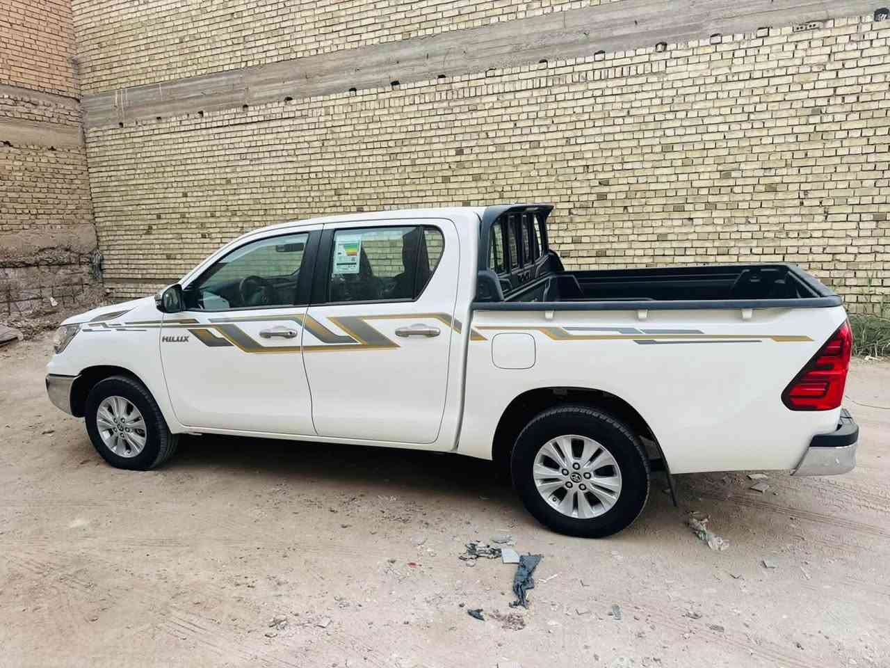 هيلوكس 2025 زيرو
فول مواصفات زيرو مماشية 
كويتي كفالة عامة
رقم اربيل 
بيع اومراوس حسب القناعة
مكاني بغداد 
***********
