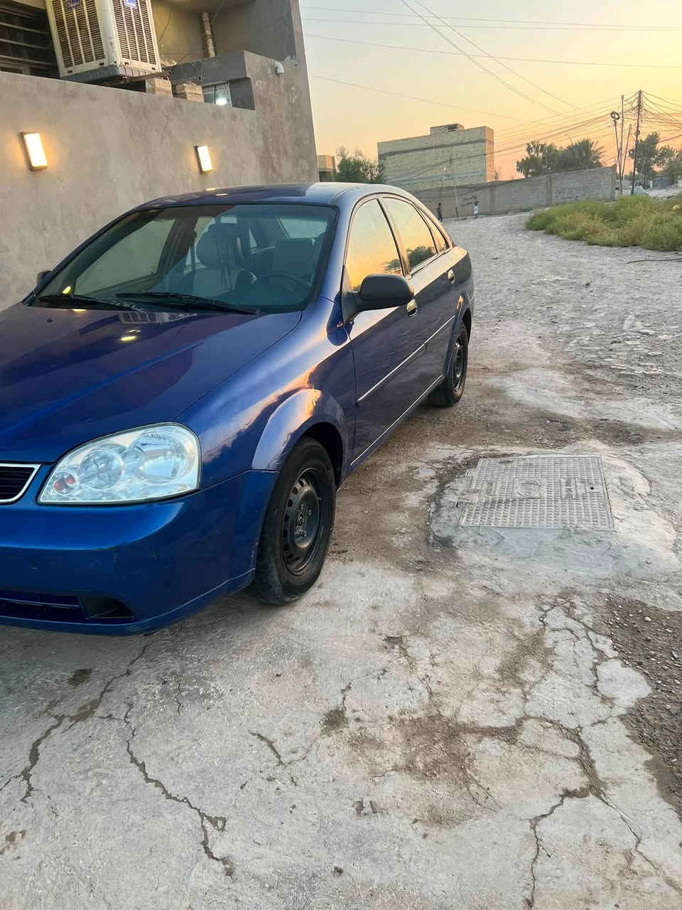 سلام عليكم اوبترا موديل ٢٠٠٤
بدون صبغ وتبديل السيارة نضيفه 
مابيها نقص جاهزه بسمي تحويل ثاني يون 
***********رقمي اتصل ودلل
