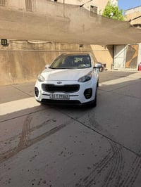 كيه سبورتج مديل ٢٠١٨ سيارة بيهه دعامية المامية صبغ وبل باب السايق شبر ...