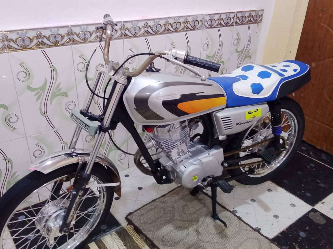 السلام عليكم دراجه اصولي 2008 السعر 500 وبيها مجال العنوان بصره القبله ***********
