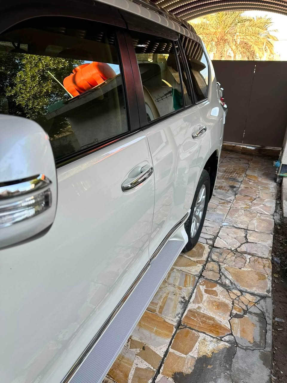 سلام عليكم
موديل 16

فول مواصفات VX 

4 كاميرات 

كراسي جلد

كراسي كهربائية الخلفية والأمام 

فتحت سقف 

كراسي تبريد 

دشبول لكزس 

سرفس كامل جديد

ويل18

مكفلوله كفاله عامه 

وباقي المواصفات المعروفه 

السعر 320&

بيع بدون مراوس

للاستفسار 

 ***********
