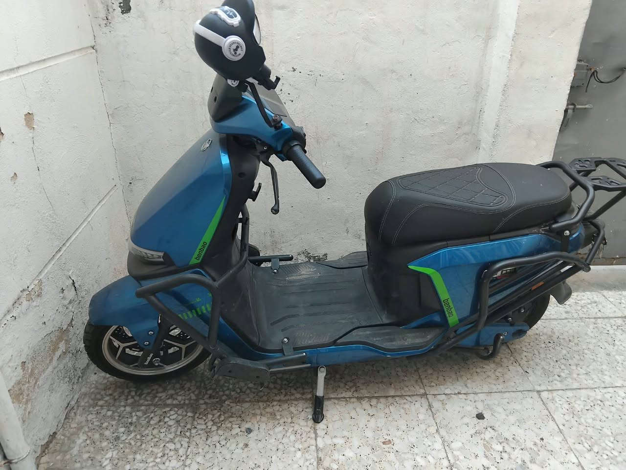 دراجه شحن جديده 2026
مابيها لا طخه ولا ضربه ولا كسر وبصمات 2 وسويچات 2
السعر 850 الف وبيها مجال بسيط 
المكان زيونه 
***********
