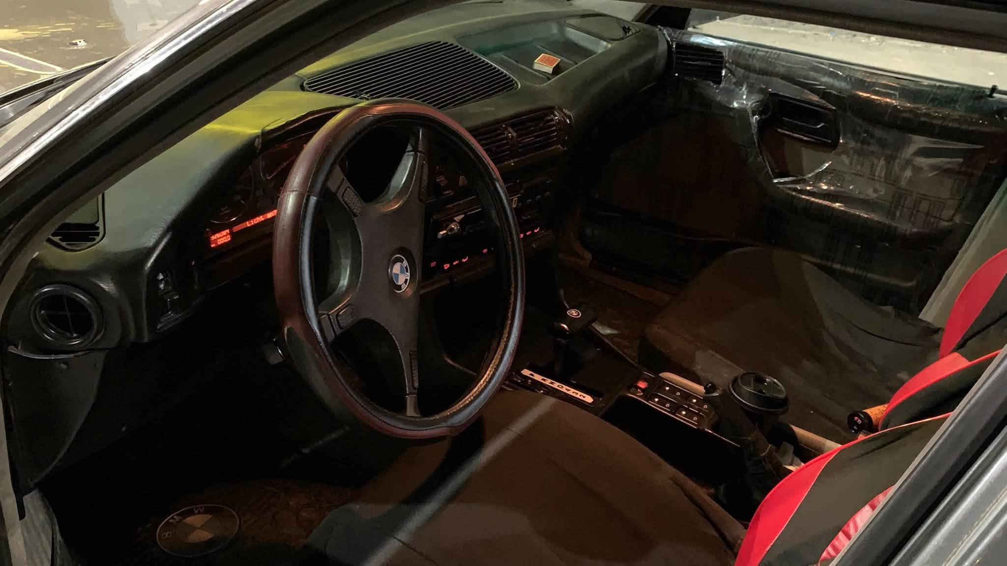BMW 1992
تۆماتیک مۆدێل ٩٢ سەنەوی ئەسل بەشەرتی ئەوەلیات
 
تەبریدە سلایدە ٤ جام کارەبا موس براوە بەشەرت 

مەکینە m54iA 

دوگمەی سپۆرت و بەفر ئیش دەکا 

سعری ٣٥ مەجال هەولێر رەقەم تەلەفۆن
***********

