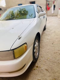 أبيض • باسمي • تايرات جديدة