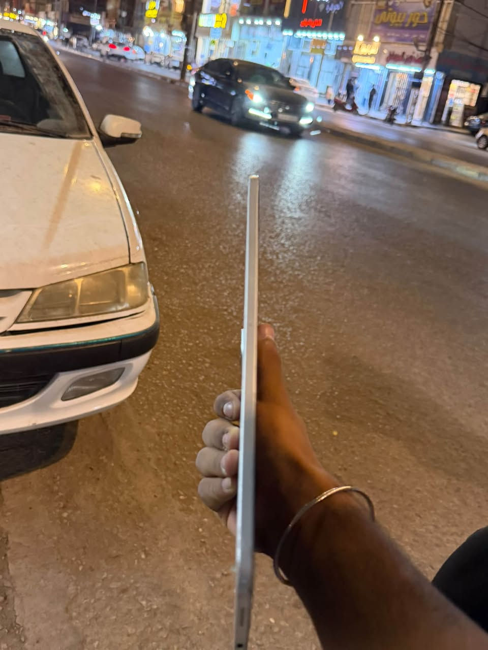 آيباد ١١ برو M2 • ١٢٨ • نجف
