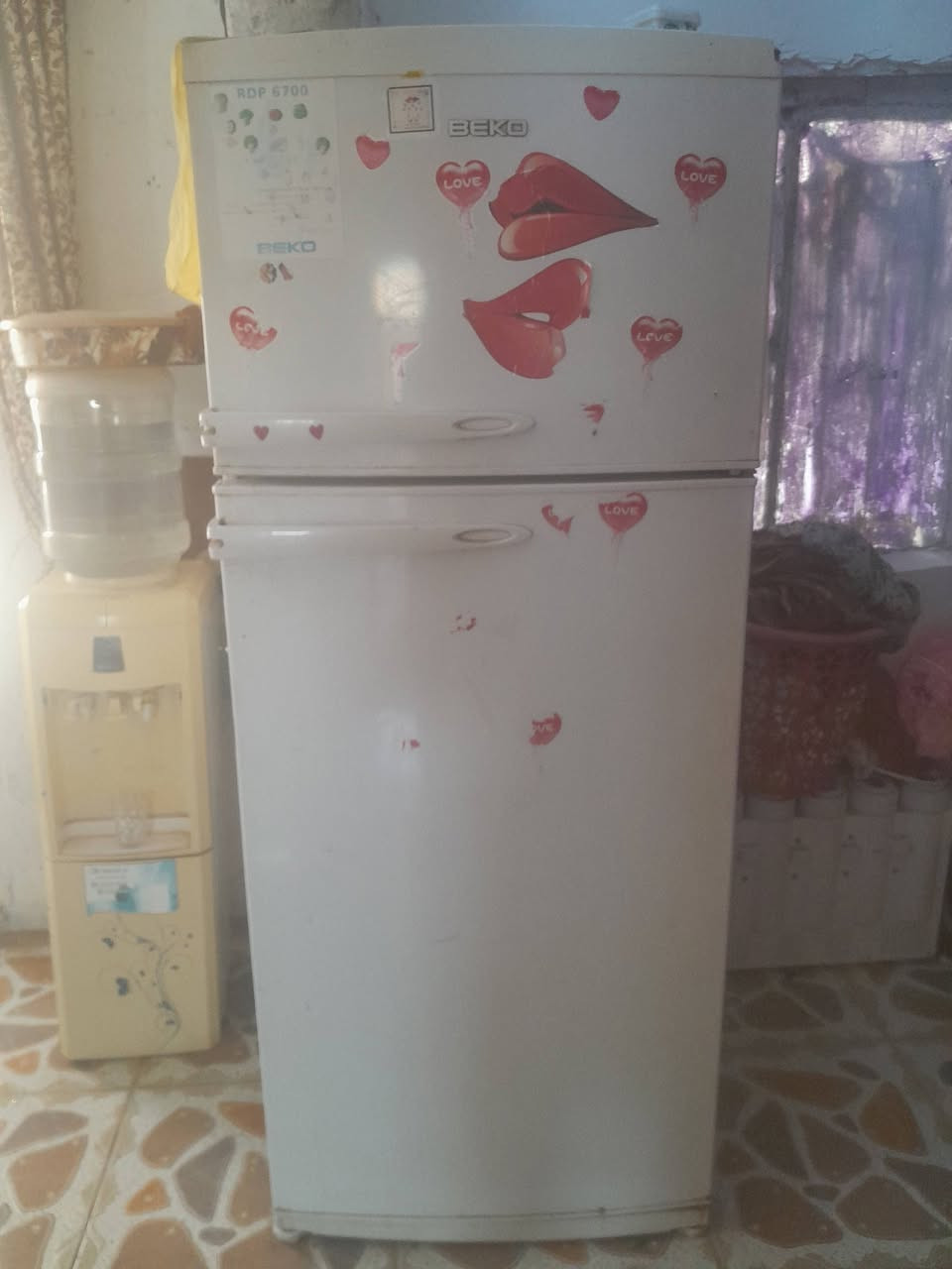 ثلاجه نضيفه عوزها بس غاز
كربلاء ***********
