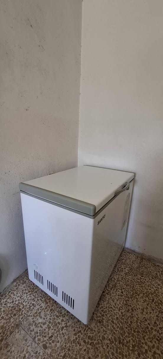 السلام عليكم ورحمة الله وبركاته ...
مجمدة او براد للبيع مستعملة + نظيفة + بدون أي عيب أو عطل. 
حجمها : 12 قدم 
السعر : 200 الف د.ع 
للاستفسار : *********** 
العنوان : دهوك 
________________________________________________
سلاڤ و رێز ...
موجەمەدەک بۆ فرۆشتنە گەلەک پاقژە و چ عەیب و كێماسی تێدا نین.
قەبارە : 12 فیت
نرخ : 200 هەزار د.ع 
بۆ پەیوەندیکرنێ : ***********
ناڤنیشان : دهۆك
