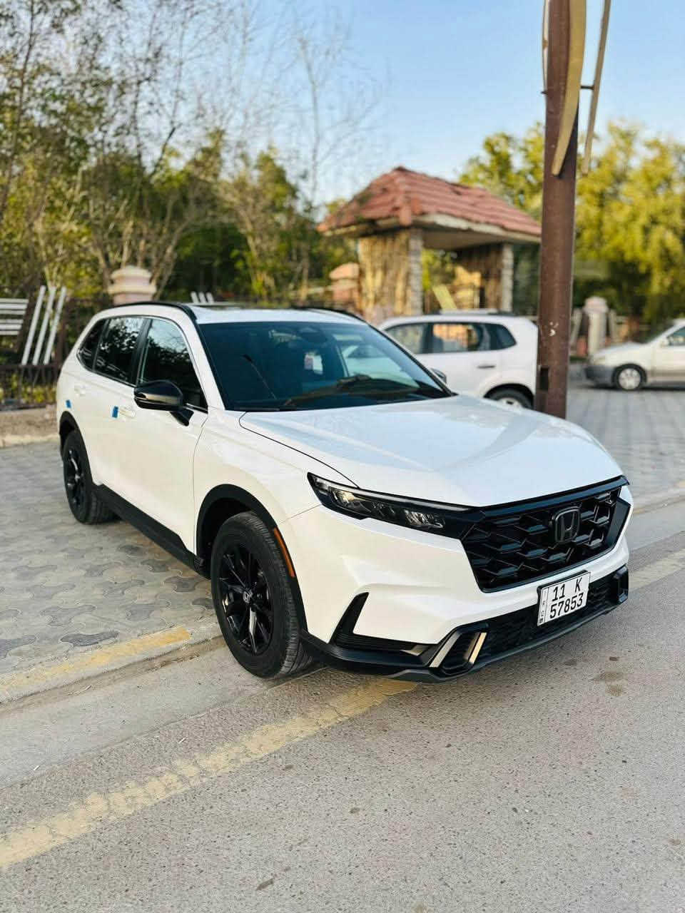 CR-V هايبرد • ٢٠٢٤ • رقم بغداد