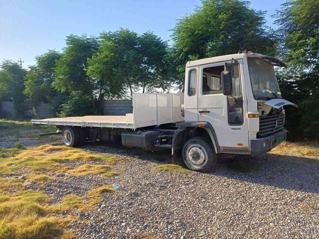 السلام عليكم فالفو للبيع موديل 97
كير شرط 
شاصي شرط 
محرك شرط مجفت جديد اول مره  
رقم نينوى اخضر 
كهربائيات كلهه شغاله 
قماره لا صربه ولا صغ 
السعر 100وبي مجال 

***********

