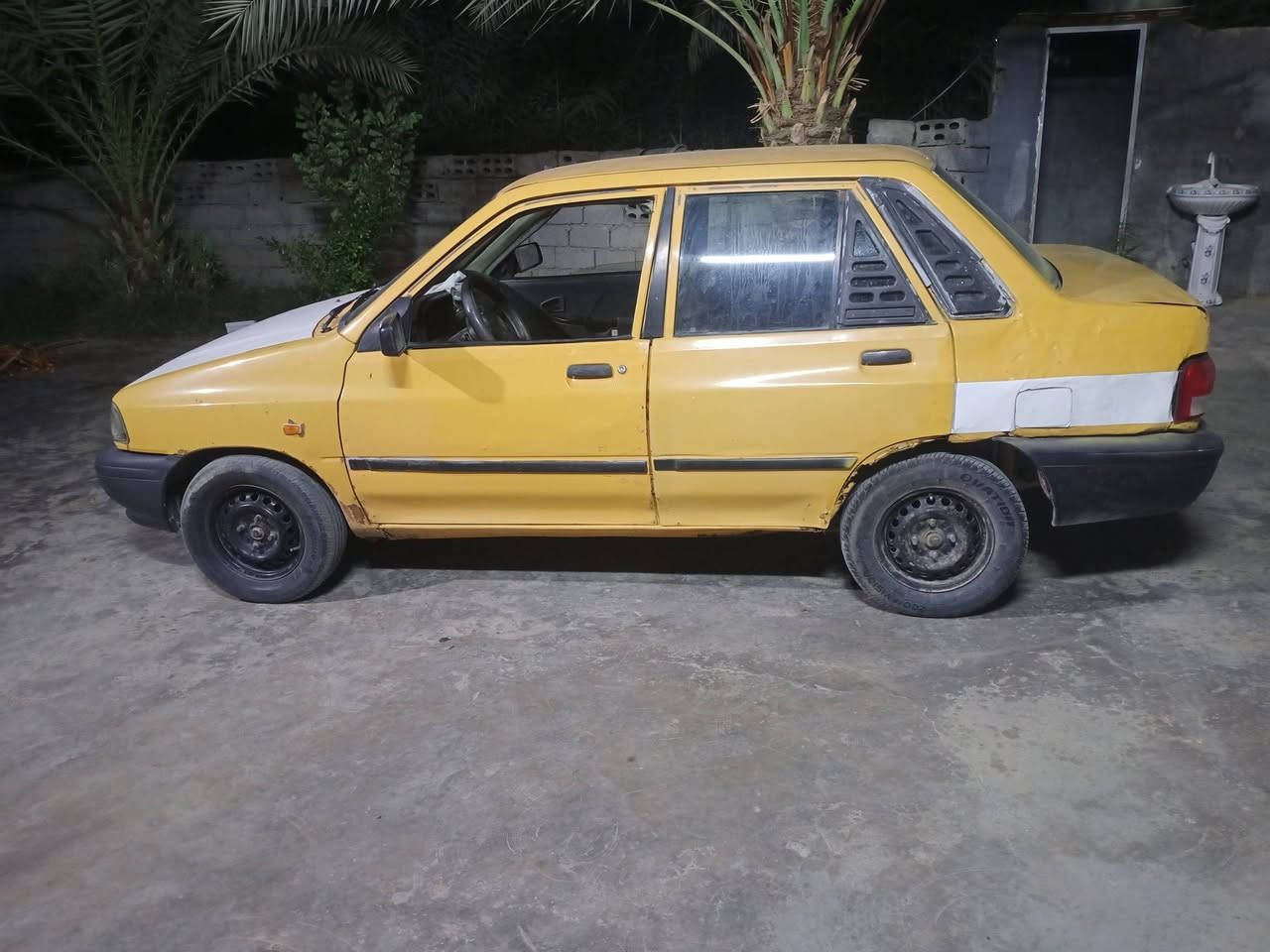 سايبه موديل 11سياره جاهزه مكينه وكير مكفولات سياره عليه هيه وغرمتت 400  تريد تحويل سعره 15 ورك. الغرمت  ترريد بدون تحويل يعني بدون رعي سعرره 9قفل ورقمي ***********  مكاني بابل
