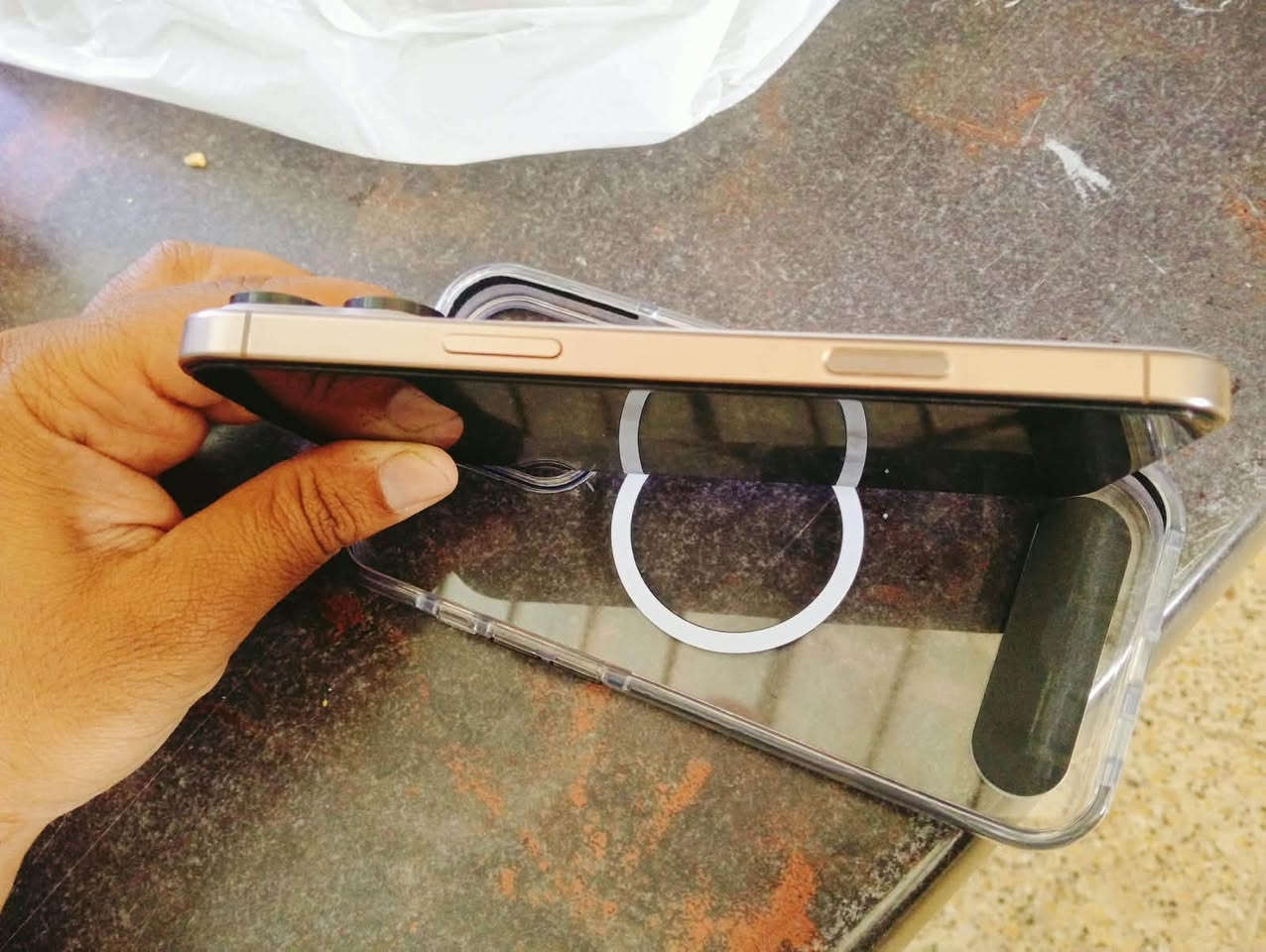 ايفون 16 برو ماكس دبل شريحة عربي شرق اوسط جهاز مبدل شاشة اصلية  يعني نوعية انزل من شاشة  ابل  بدرجة   لمس  وضوح طبق الاصل مشحون 703 بطارية 81 ذاكرة256  جهاز نضافته 100/100 كل خلل مابي فيس ايدي شغال
السعر 850 المكان بغداد مدينة الصدر

*********** متوفر واتساب هماتين
