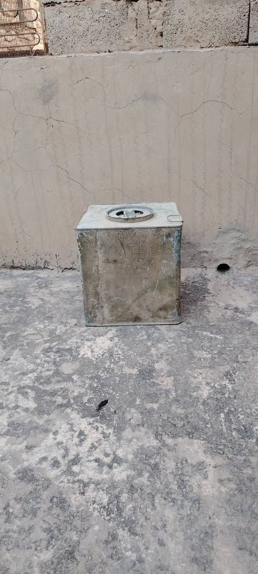 للبيع براميل عدد ٢ مال سكله سعرهن ثنينهن ب ١٥
تانكي ٨٠  لتر سعره ب ١٠
جلكانات سعر الوحد ب ٥٠٠٠
طباخ سعره ب ١٠
جاكوج وقزمه وكرك سعر الوحد ب ١٠
صناديك خشب مال قراض سعر الوحد ب ٥٠٠٠
  الي يريدهن يتصل على الرقم الموجود ***********
