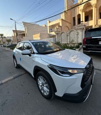 كورلا كروس هايبرد • كفالة شركة • ١٧٠٠٠ كم