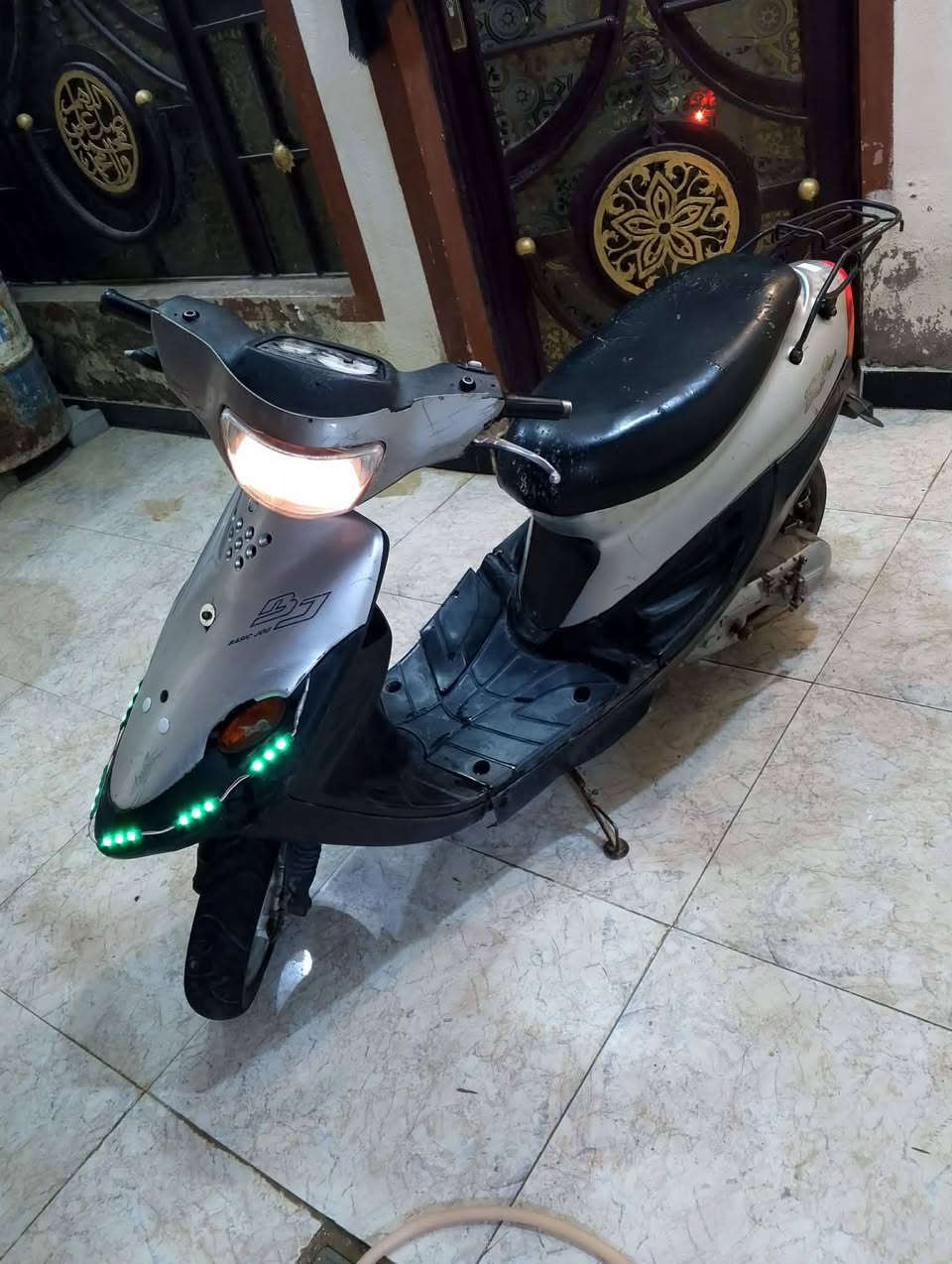 بيجي للبيع جاهزه السعر 250وبيها مجال الاتصال***********
