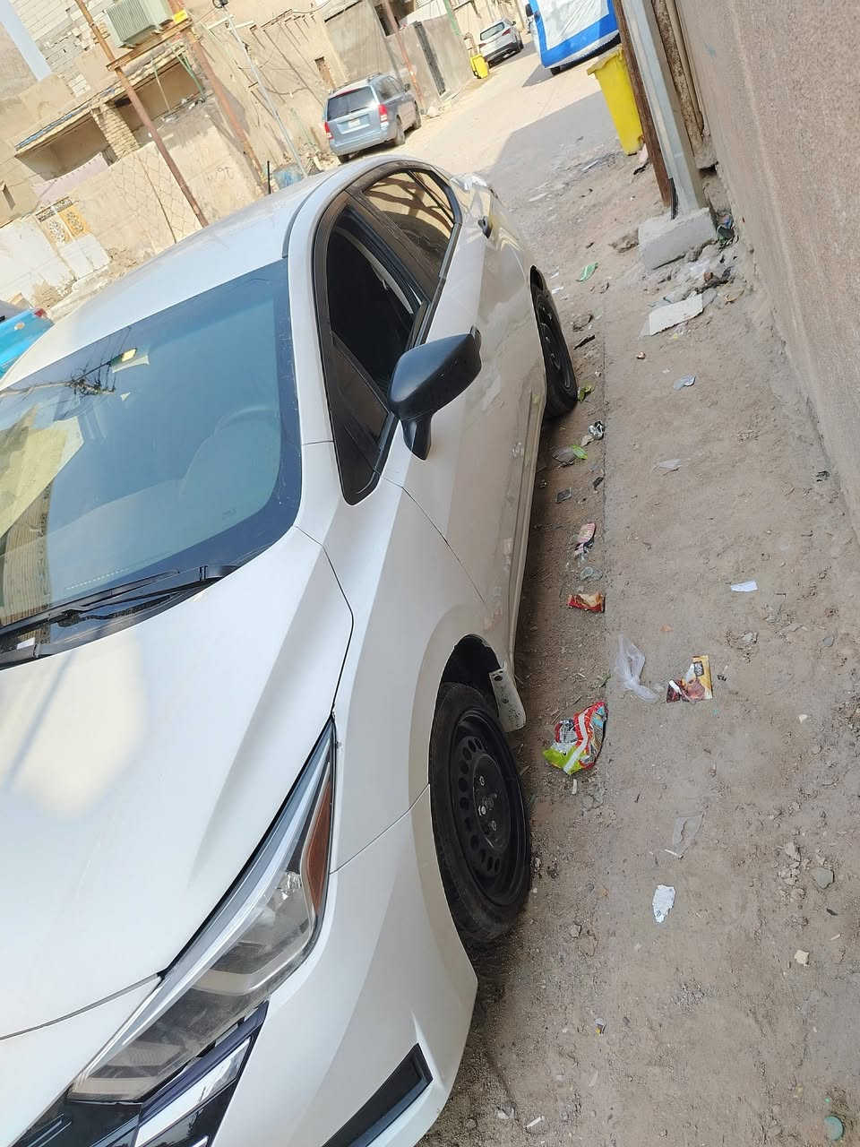 نيسان فيرسا موديل ٢٤
حره بدون رقم تترقم اي محافظة
سعره 120 وبيه مجال قليل
العنوان البصره العاليه مقابل الأصمعي
رقم الهاتف ***********
حادث تبديل بنيد وجاملغ وباب
