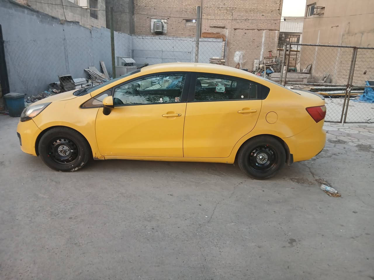 للبيع ٢٠١٣ مكينة ١٦٠٠ بغداد الدولي الجديد مكاني بغداد ب٦٠ وبيهة مجال ***********
