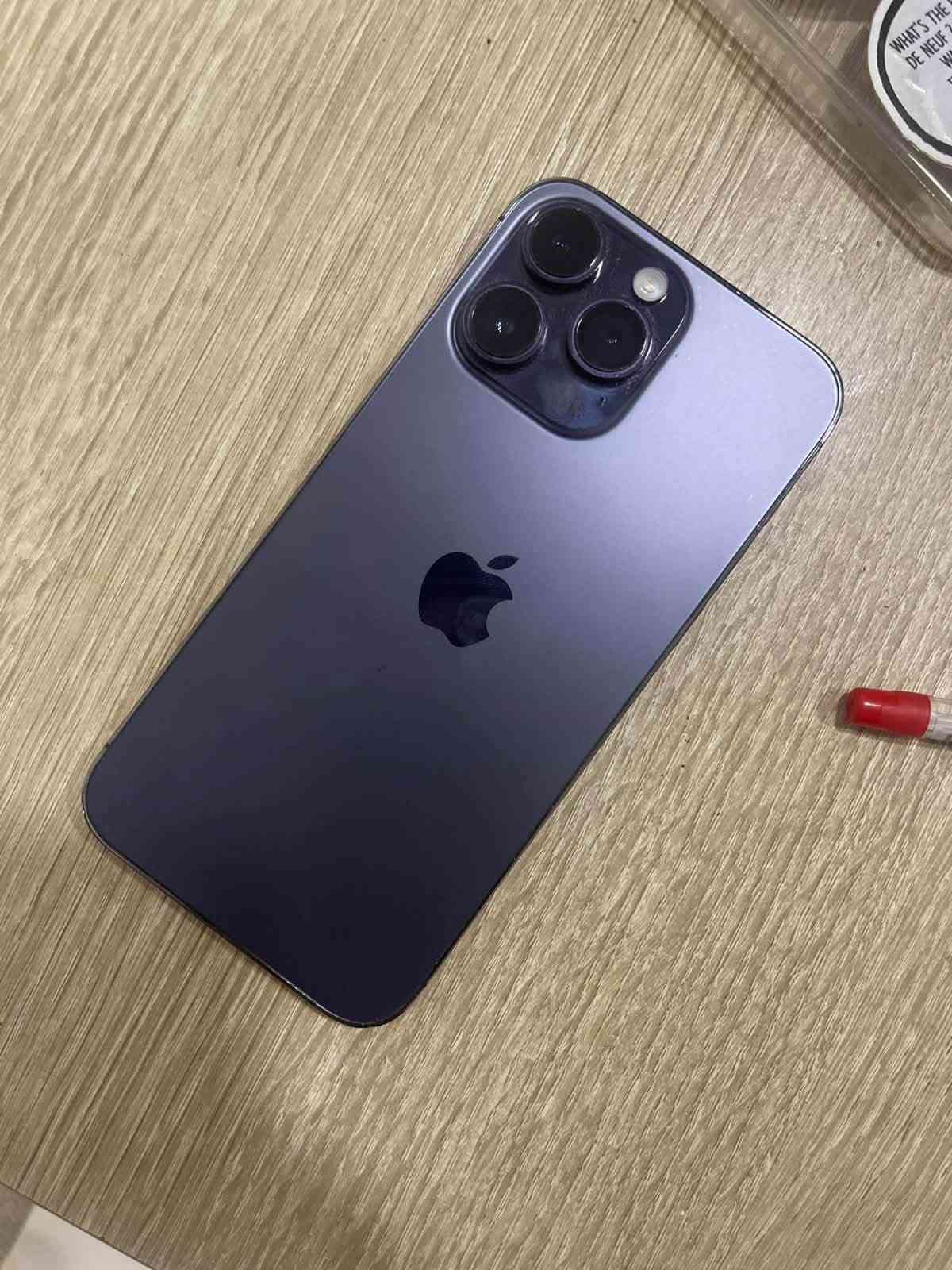 ايفون ١٤ برو ماكس • نضيف ١٠٠ • بطارية ٧٩