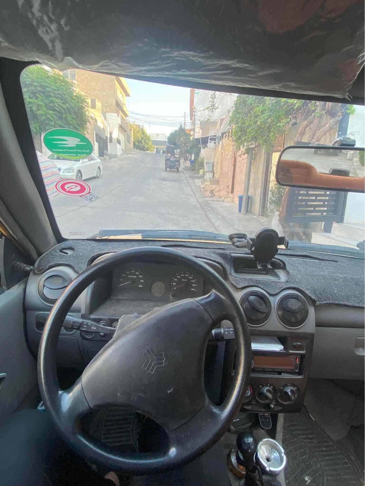 سایپای ئێرانی بۆ فرۆشتن مۆدێل ٢٠١٢ 
سەنەوی بەشەرت کێشەی مرورو مەفرەزەی نیە.  سەیارەیەکی جایزو تنو تۆڵە 
گێڕو مەکینەی بەشەرتی فەحسو فیتەر 
سەیارەکە دەعمی نیەو پێشو پشتی کەپسە 
سەیارەکە پاکەو هەیکەلی نەژاکاوە دوسەوپەنجا دیناری تەبع مەسرەفی تیانیە ماڵی کەسابەتە
کارەبایی کامل ئیشەکات 
تەبرید بەس غازی تیانیە

سەیارەکە هی مەعرەز نیە هی ماڵی خۆمەو زەرورم بۆیە ئەیفرۆشم بەدڵ خزمەتم کردووە هەتا لایتەکانی حەفتاهەزارم پێیاوە ماشەڵا لەحیم چۆنە ئاوایە
بەنزین هەر بۆنی ئەکات
سعریشی ٢٥گەڵاو معامەلەیەکی کەم 
*********** السليمانية, العراق
