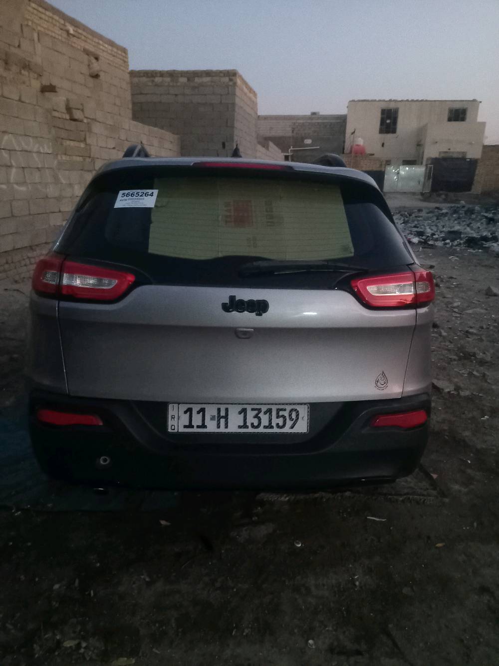 السلام عليكم جيب شيروكي موديل 2018 محرك زيرو 2400 بأسمي السعر 110 سياره جاهزه
***********