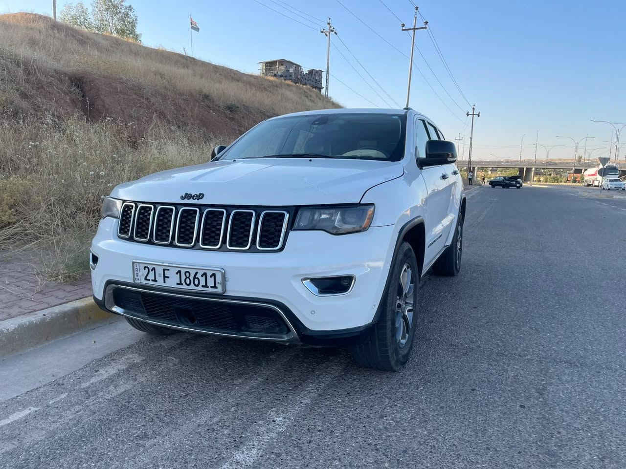 جيب لاريدو موديل ٢٠١٣ خليجي محرك ٣٦٠٠ 
محدث ٢٠٢٠ صبغ عام 
سعر ١١٥ 
***********
كركوك
