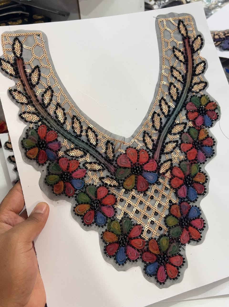 صدر مشغول 🍒😍
