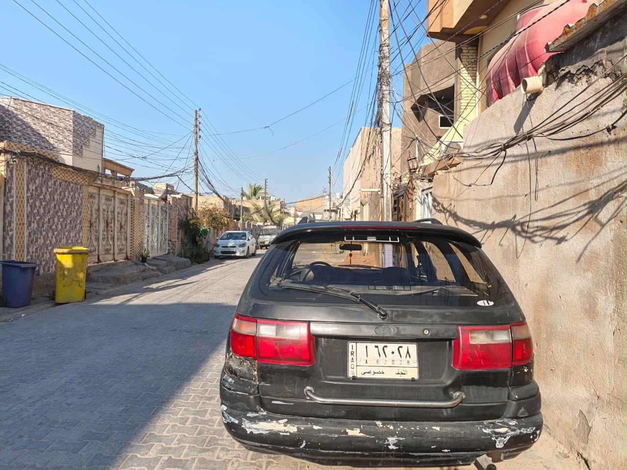 كرونه كارينه نفخ ٩٥  نجف بسمي تبريد شغال مكفوله من الكص والضربه القويه حداديه جديده باتري جديد تايرات جديده محرك كير مكفولات مكاني النجف شراي يتصل ع رقم ***********
