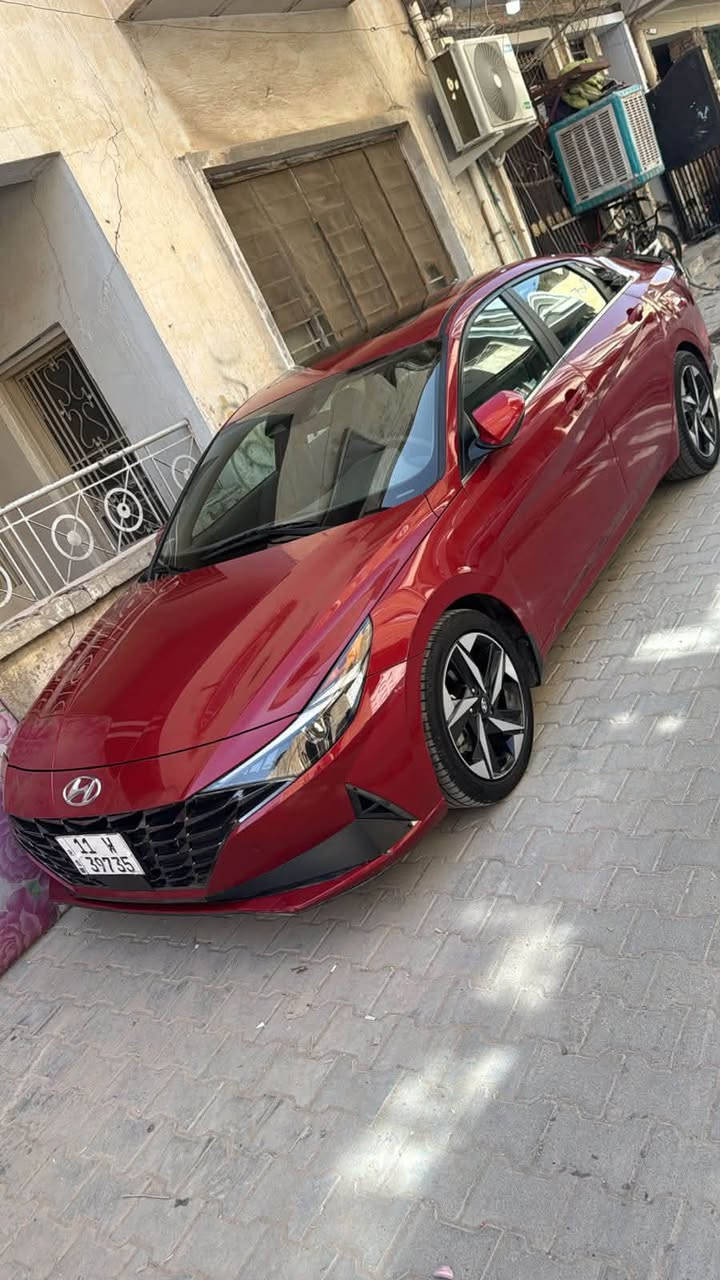 النترا 2021 فوول واحد على واحد
ماروني لون 
ماشيه ٨٠ كيلو
بصمه تشغيل
ليبل واحد 
كشن كهرباء تتدفئه
فتحه 
٣ مود قياده ، 
محرك الفين دوش
حساسات فول مواصفات
السيارة جاهزه من كلشي مابيه اي نقص 
السعر 160 ورقه 
مكان سياره الاعظميه 
للاستفسار ***********

