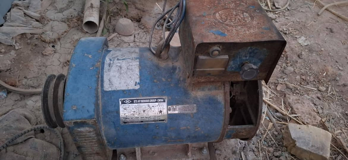 مولده للبيع 
ماطور 8 حصان ثقيل 
راس توليد 7.5kv 
السعر 550
النجف الاشرف الكوفة العباسية 
***********
